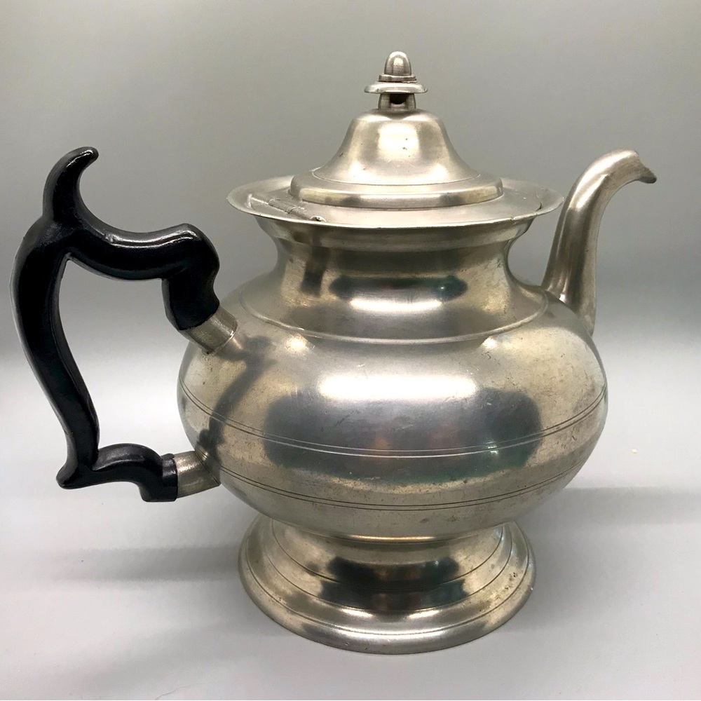 1830-1845 Pewter Tea Pot by George Richardson from Cranston, Rhode Island.